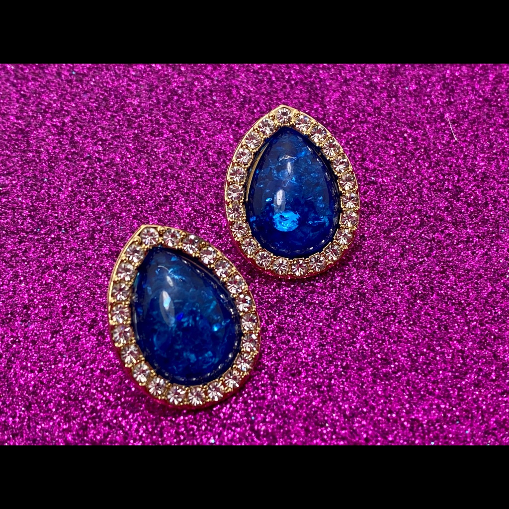 Super Glam Tear Drop Rhinestone Earrings - Bling